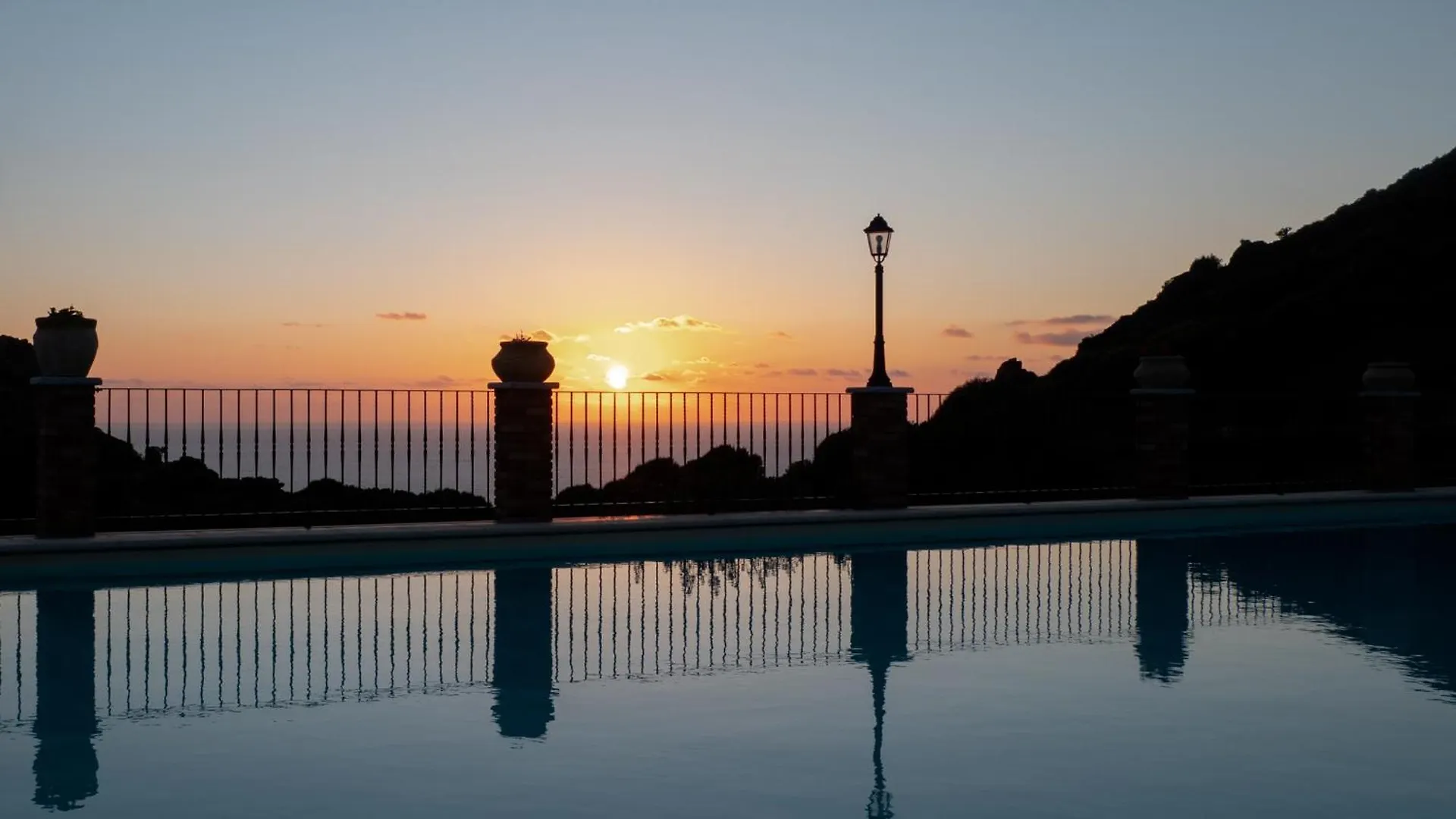 La Casa Del Mare Tanca Piras Villa Nebida Holiday home